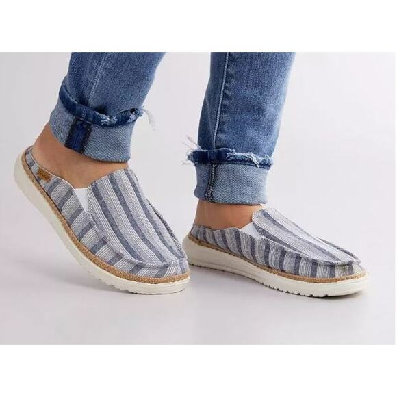 New in Box Hey Dude Lexi Stripes Blue Womens size 8 - Picture 1 of 5